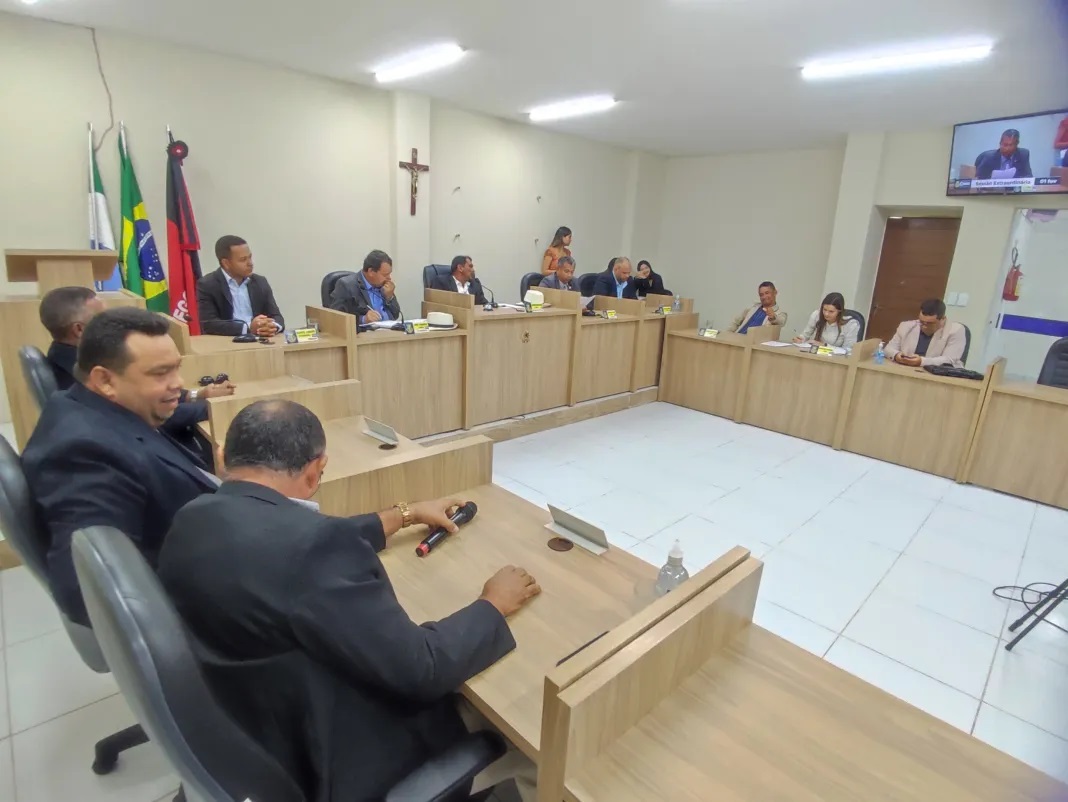 Presidente da Câmara Municipal de Conde convocou vereadores para Sessão Extraordinária nesta Quarta-feira (01)