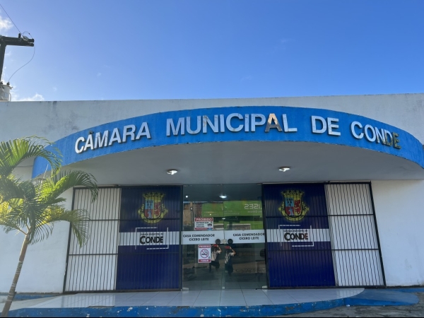 Presidente Luzimar Nunes paga pela primeira vez 13º salário dos servidores da Câmara de Conde