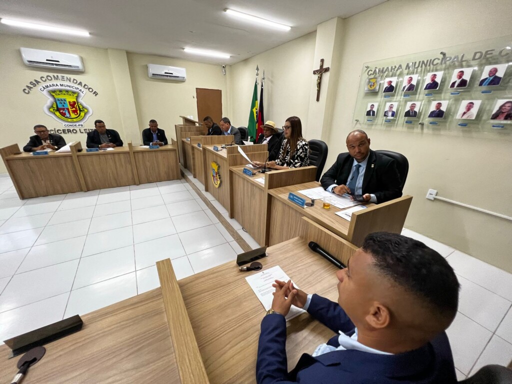 Vereadores de Conde Impulsionam Mudanças e Reconhecimento durante Sessão Ordinária