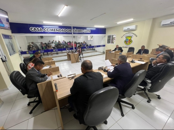 Projeto de Lei Orçamentária 2024 é apresentado na Câmara Municipal de Conde