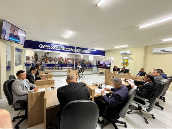 Sessão Ordinária destaca Projetos de Lei e a presença do Secretário de Planejamento na Câmara Municipal de Conde