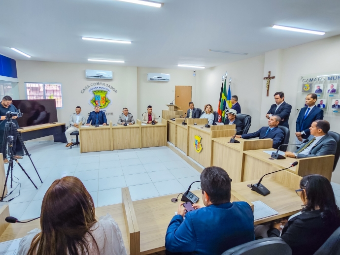 Sessão Extraordinária - 01/01/2025