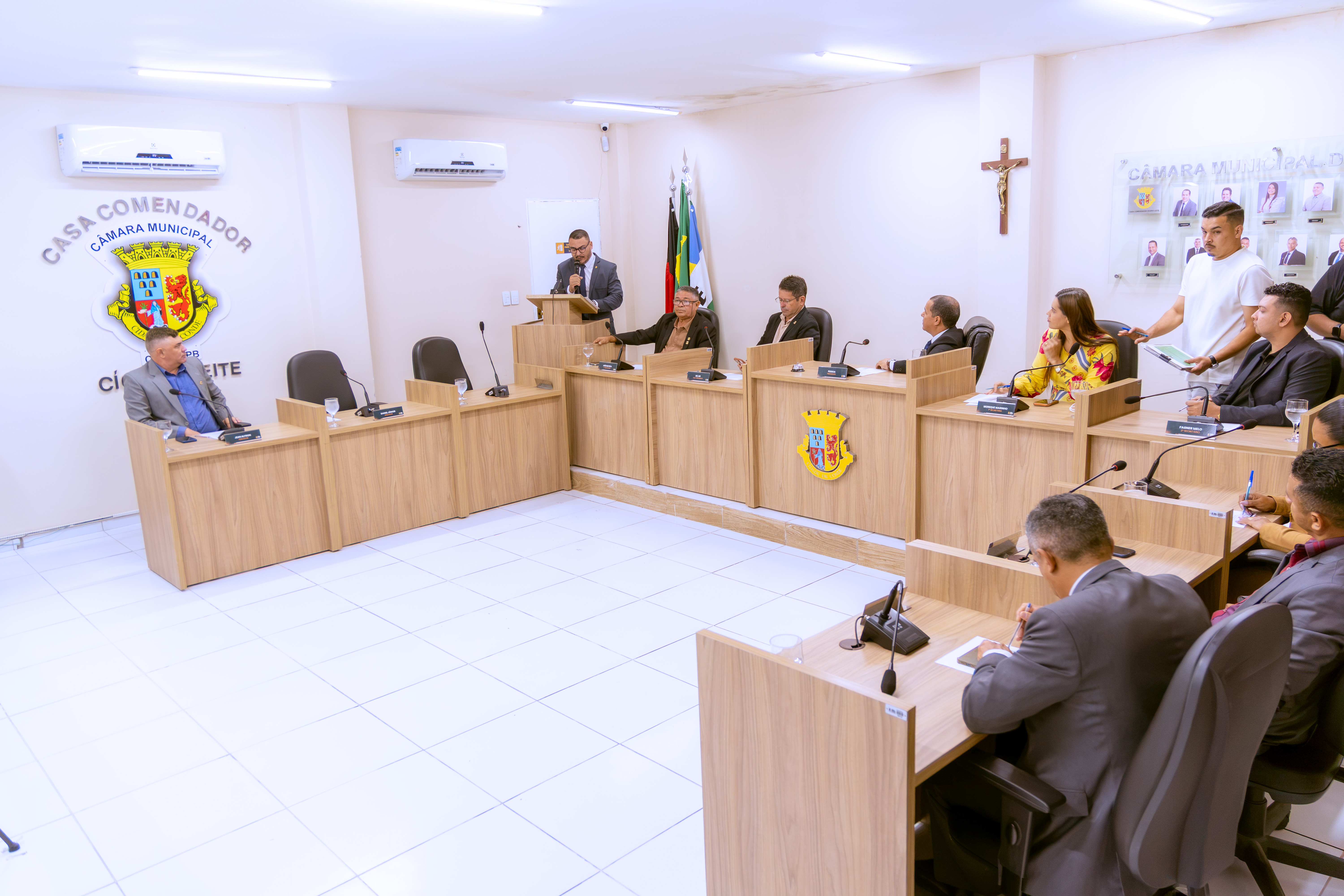 Câmara de Conde empossa vereador Augusto Fernandes durante Sessão Ordinária desta segunda-feira (27)