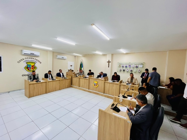 Vereadores de Conde solicitam operação tapa-buraco em ruas do município