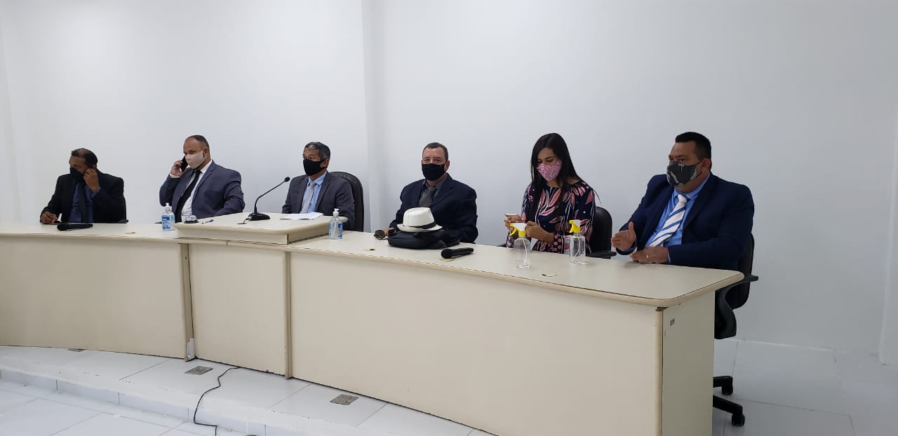 Mesa diretora da Câmara é eleita para o Bienio 2021/2022 Luzimar é o presidente