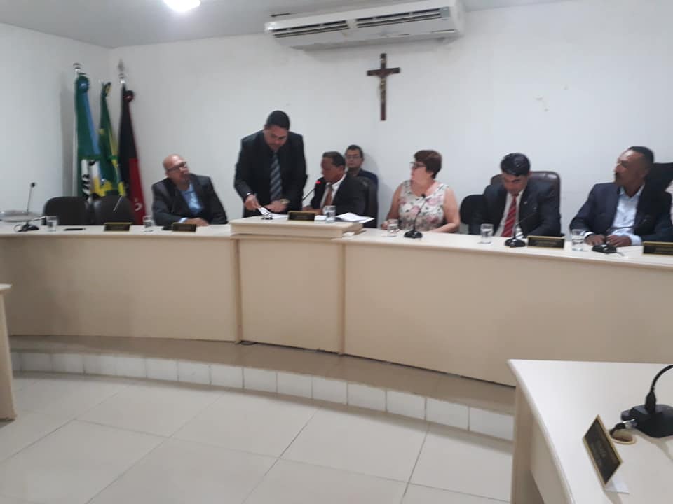 Mesa diretora é empossada na Câmara Municipal de Conde